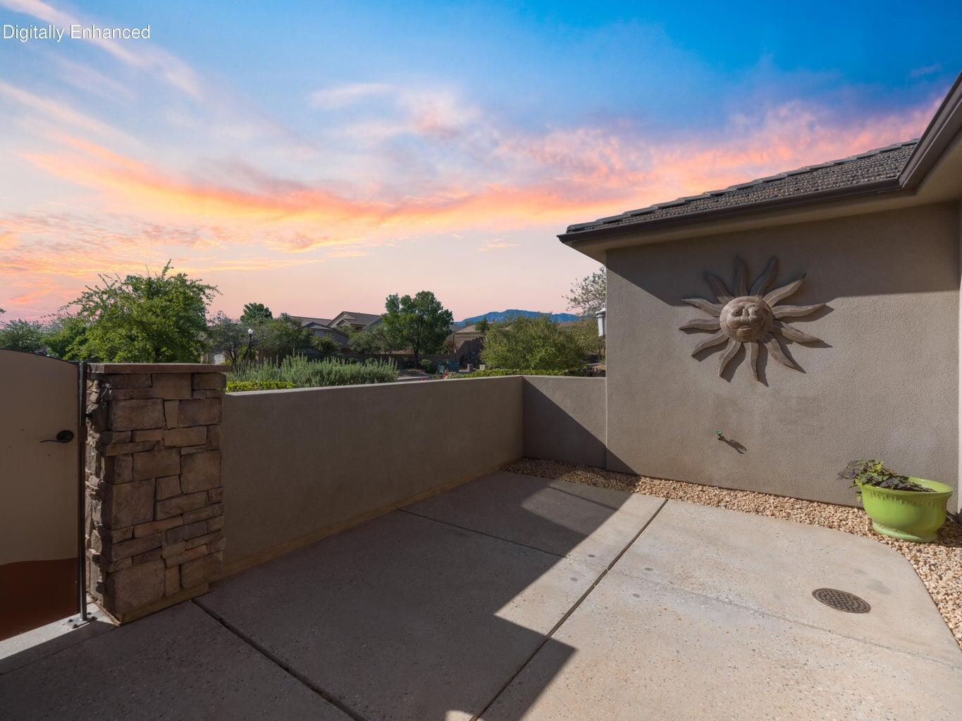 758 N Highland Parkway, Washington, photo 6 of 50