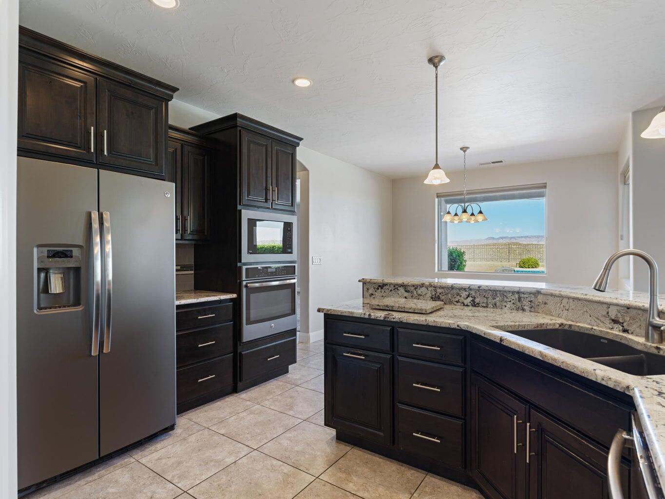 758 N Highland Parkway, Washington, photo 14 of 50