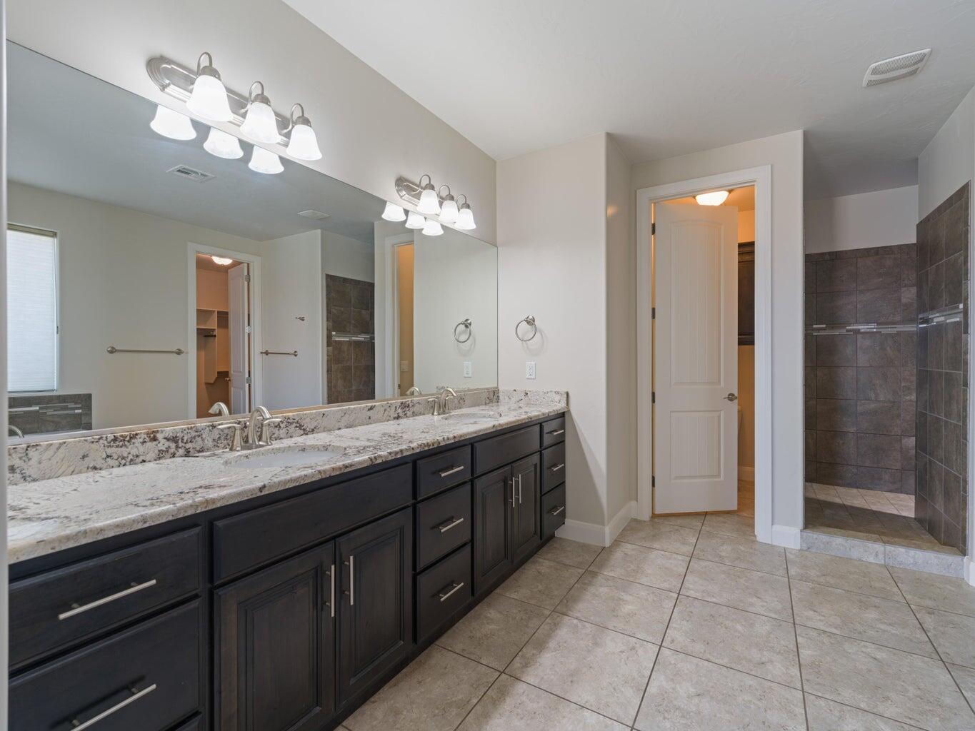 758 N Highland Parkway, Washington, photo 18 of 50
