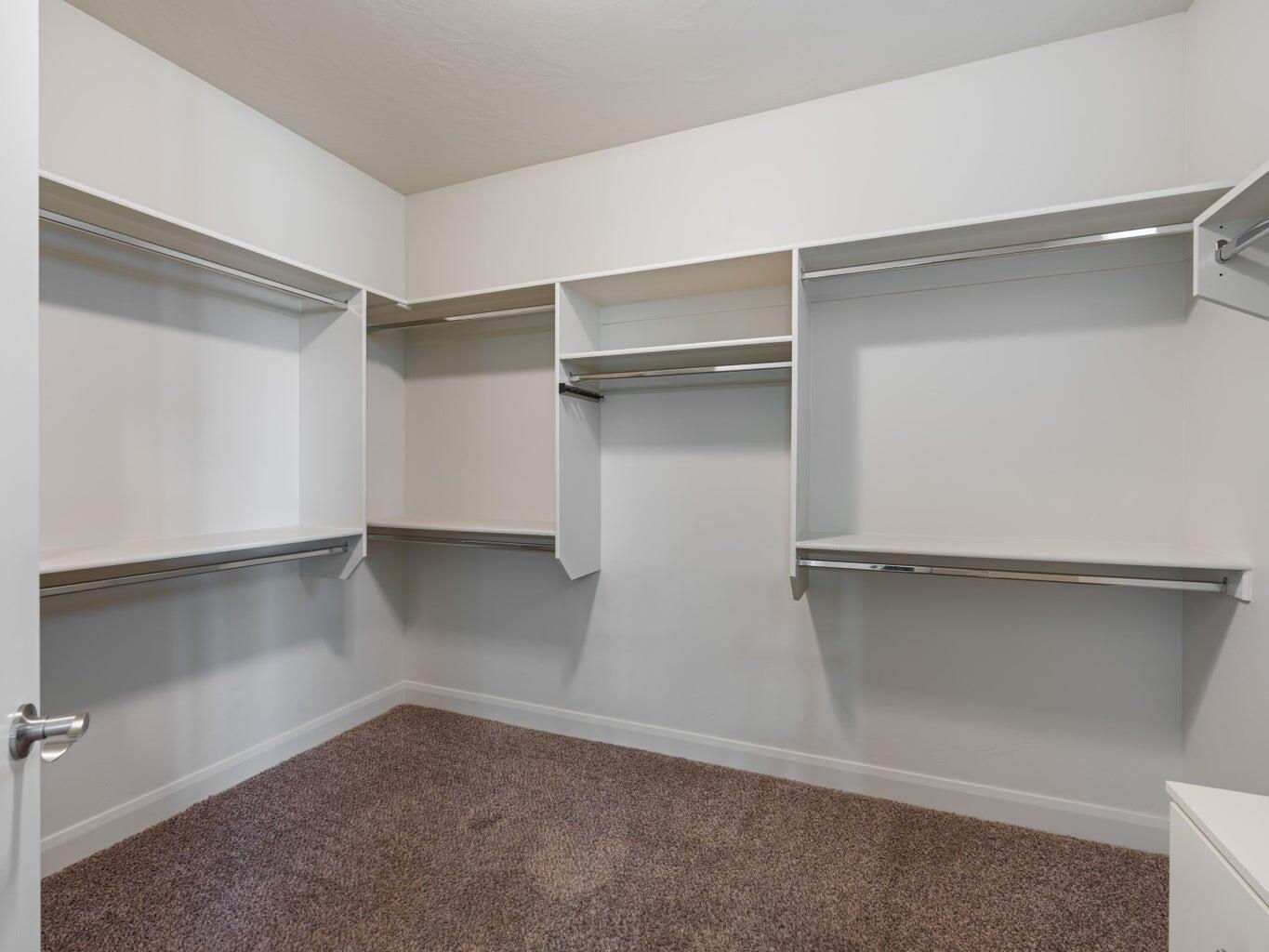 758 N Highland Parkway, Washington, photo 22 of 50