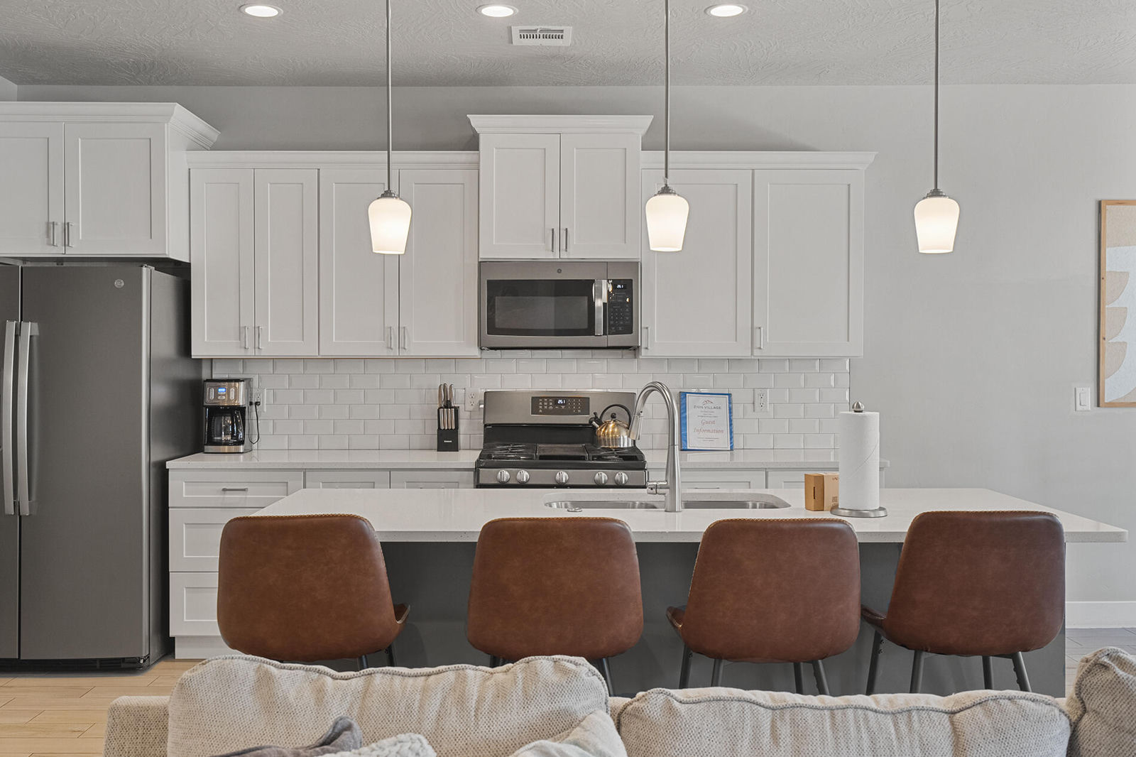 259 N 2020 W, Hurricane, photo 5 of 44