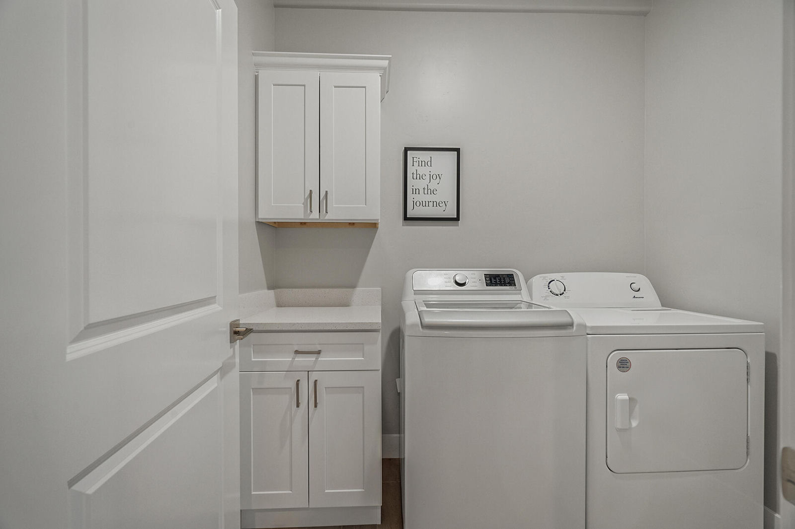 259 N 2020 W, Hurricane, photo 28 of 44