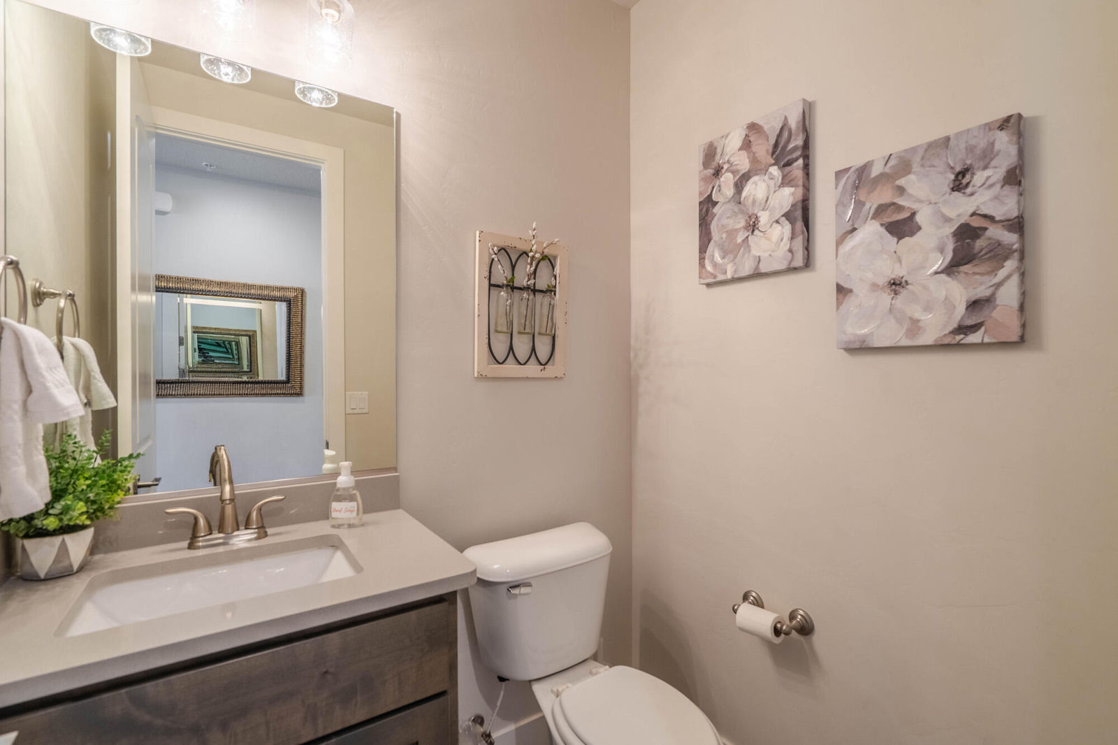 2322 N Park Center DR, 39, Washington, photo 47 of 138