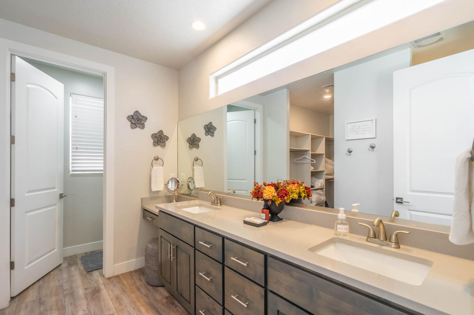 2322 N Park Center DR, 39, Washington, photo 53 of 138