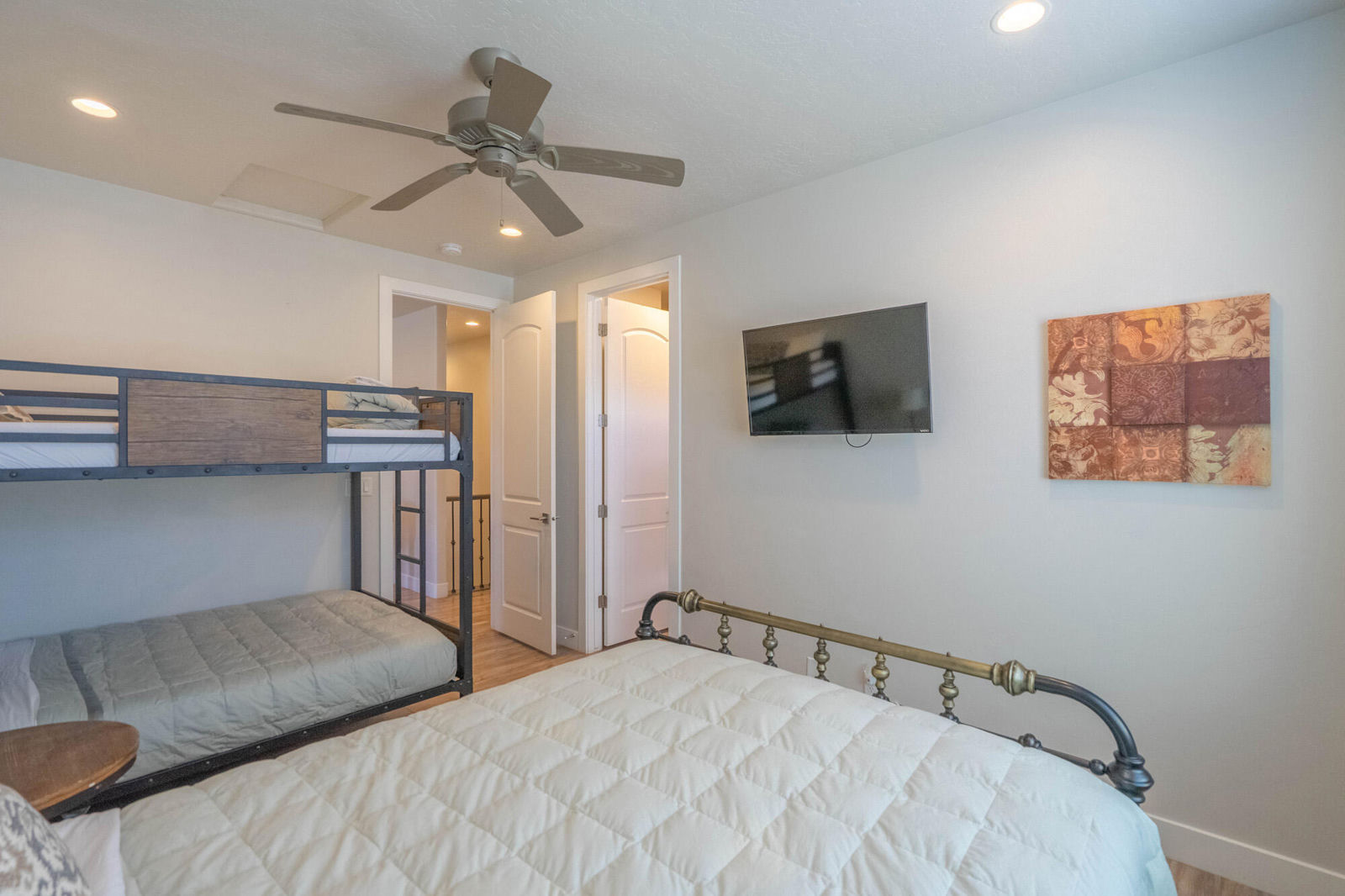 2322 N Park Center DR, 39, Washington, photo 87 of 138