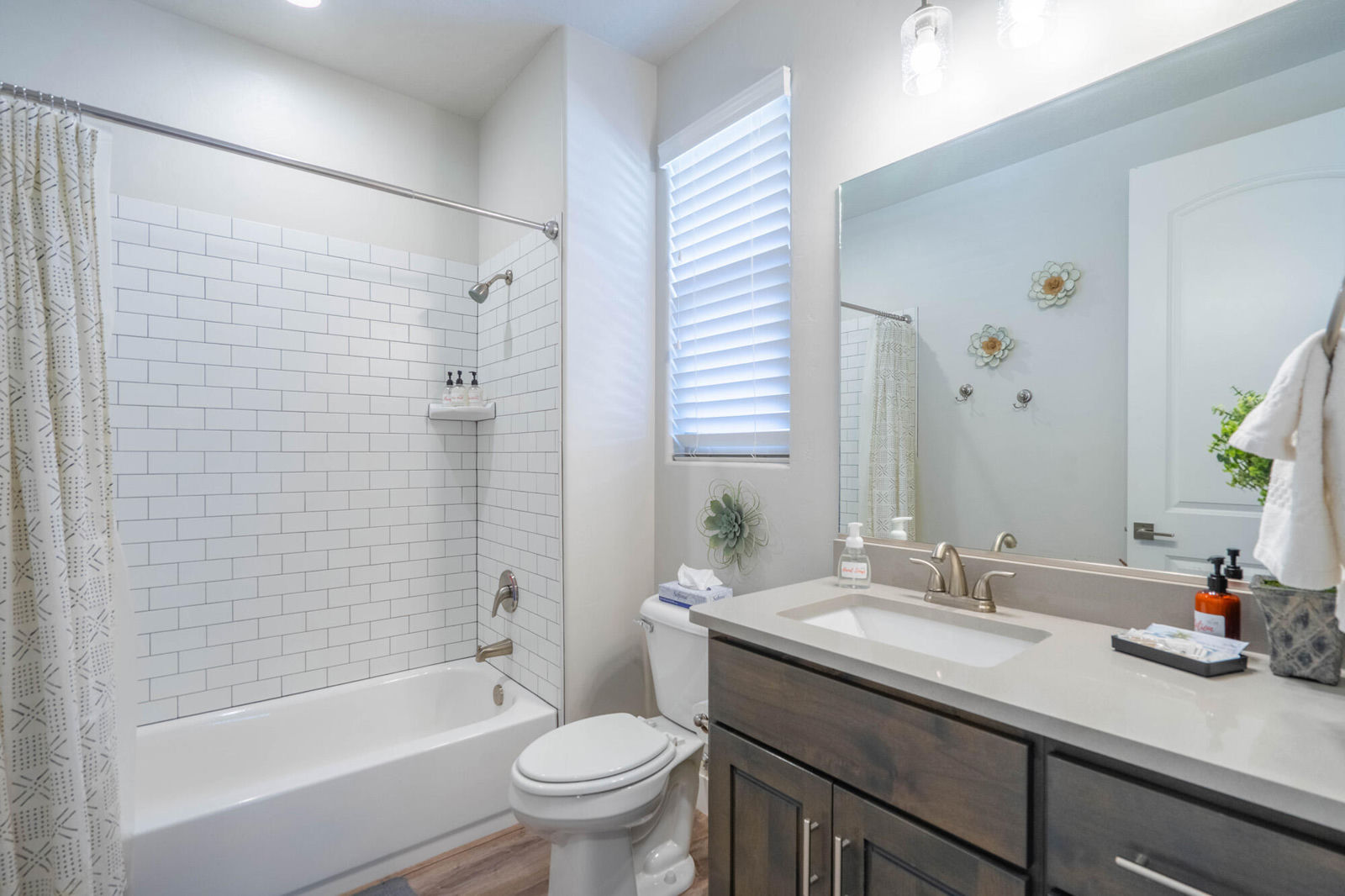 2322 N Park Center DR, 39, Washington, photo 96 of 138