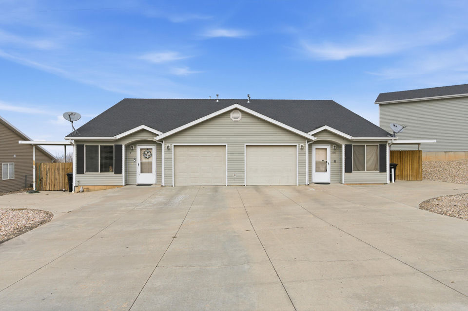 591-593 E Nichols Canyon Road, + RV Garage, Cedar City
