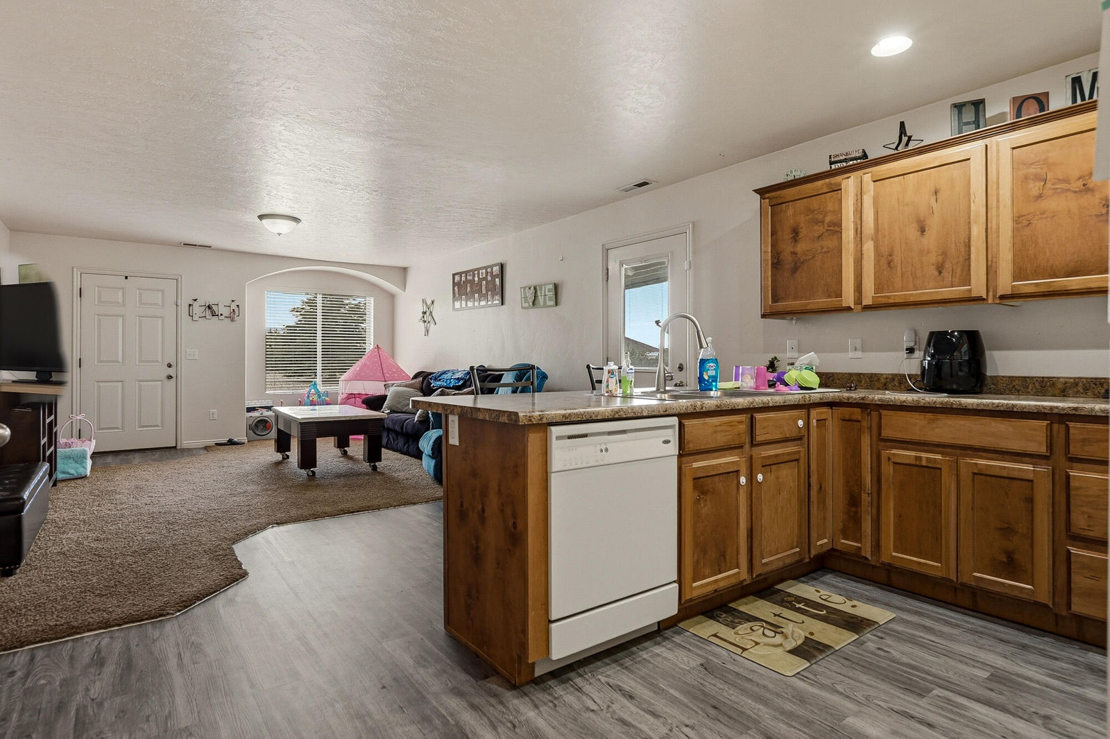 591-593 E Nichols Canyon Road, + RV Garage, Cedar City, photo 12 of 54