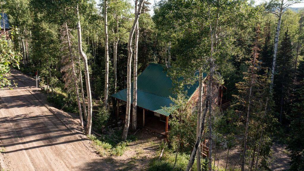 261 N Falcon, CBME unit C lot 34, Brian Head, photo 31 of 32