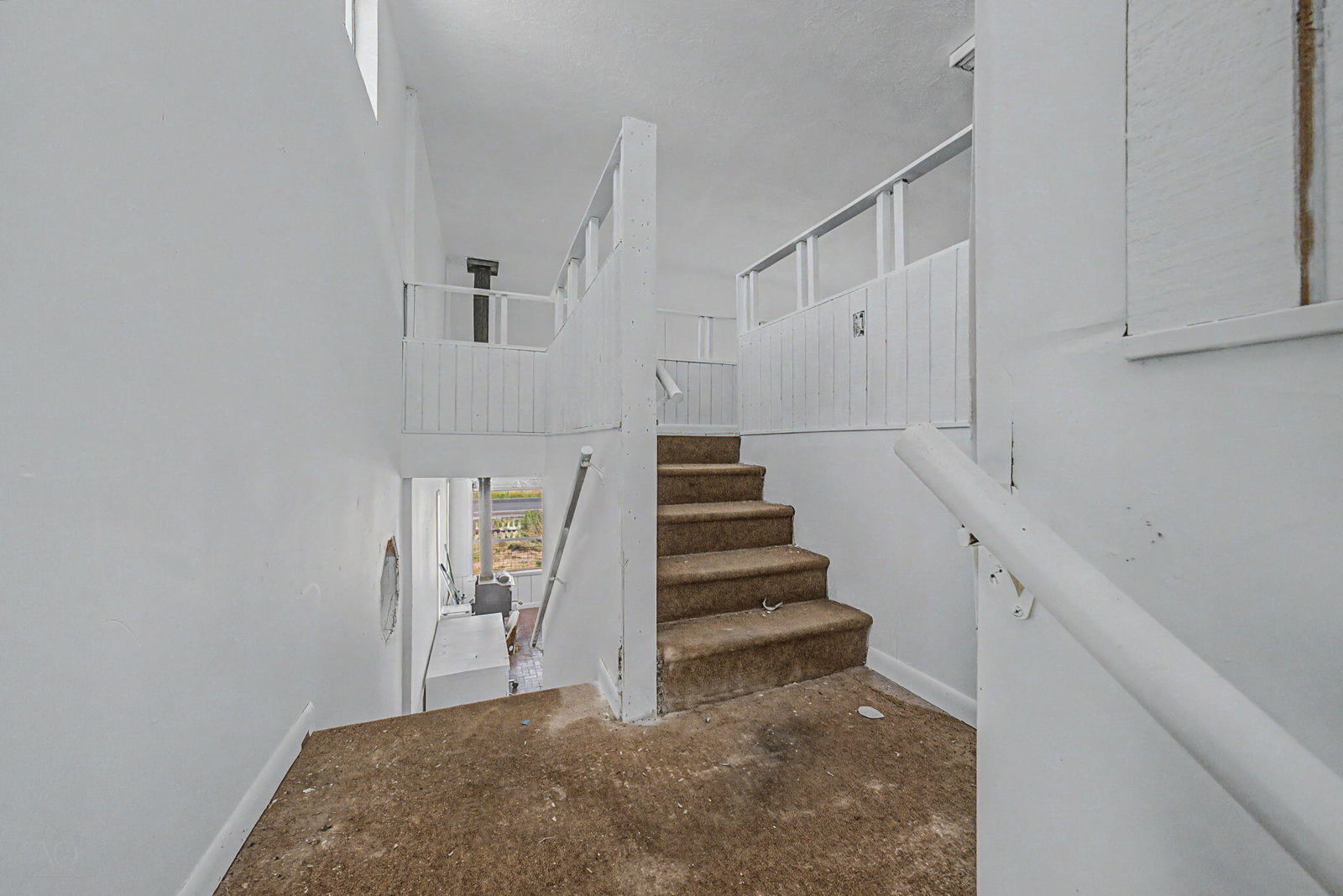 511 N Main ST, Tropic, photo 16 of 33