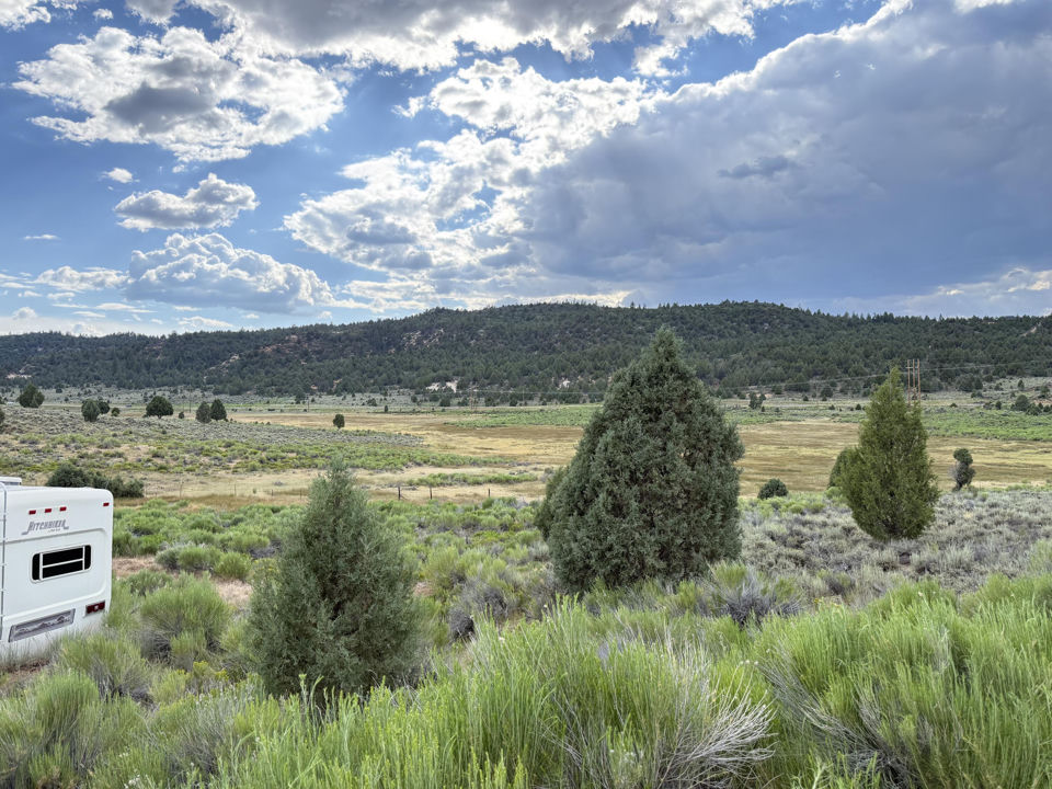 Chippewa DR, Duck Creek Village, photo 2