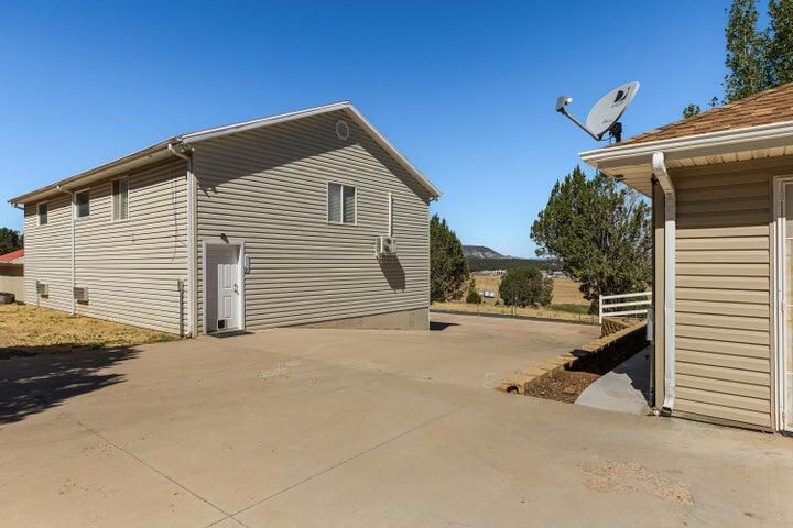 595 S 1200 E, Enterprise, photo 24 of 38