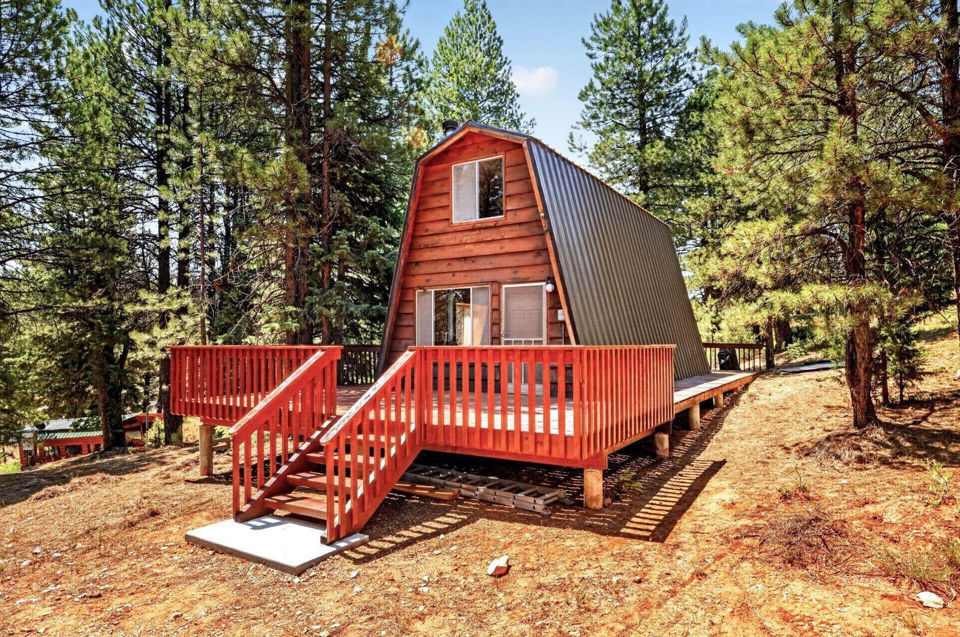 580 Arrowhead Trail, Duck Creek Village