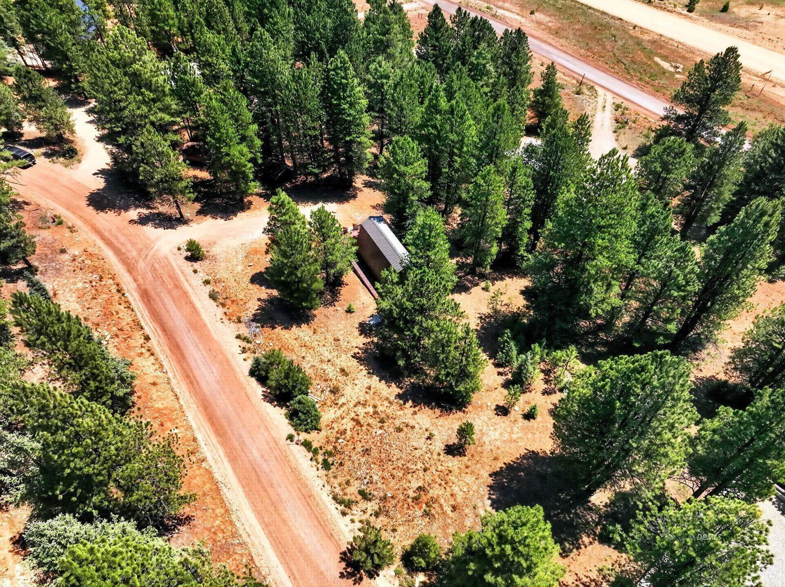 580 Arrowhead Trail, Duck Creek Village, photo 24 of 26