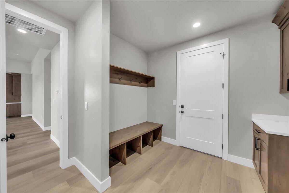 2433 N Locust Street, Cedar City, photo 12 of 16