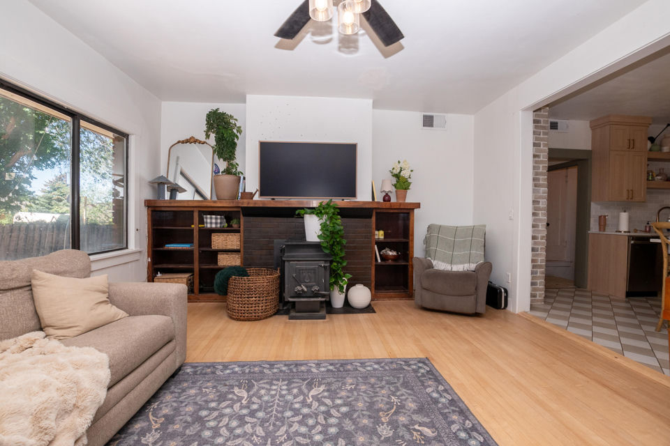 246 S 300 W, Cedar City, photo 3