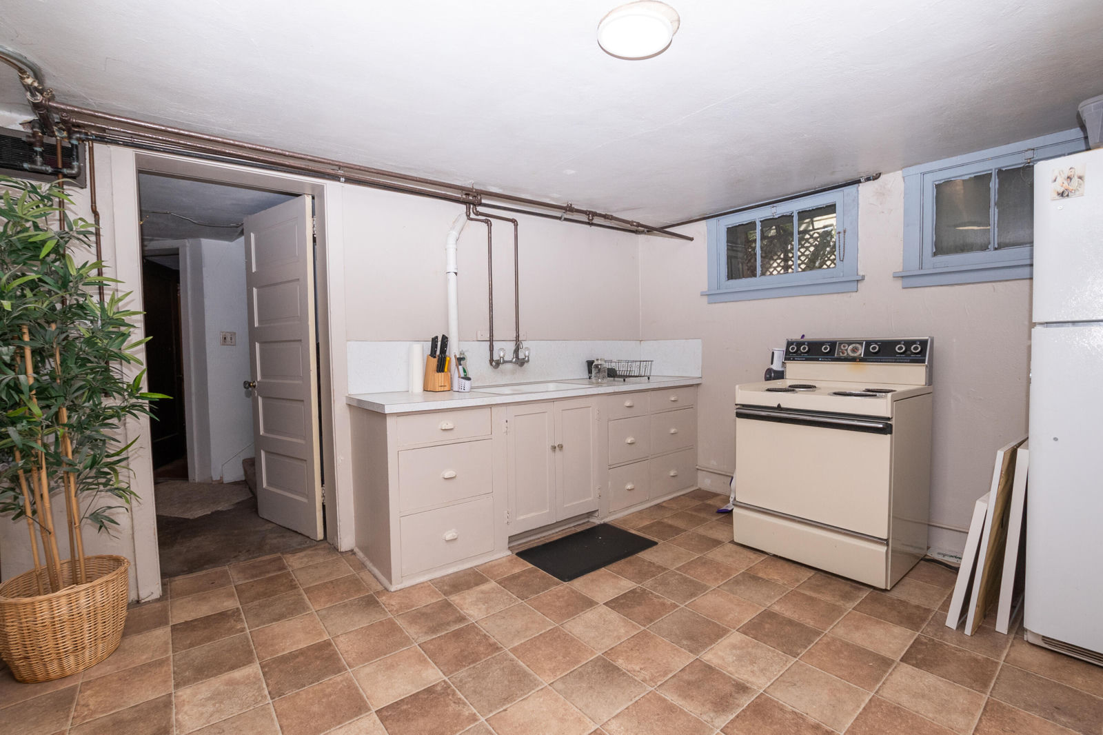 246 S 300 W, Cedar City, photo 26 of 58