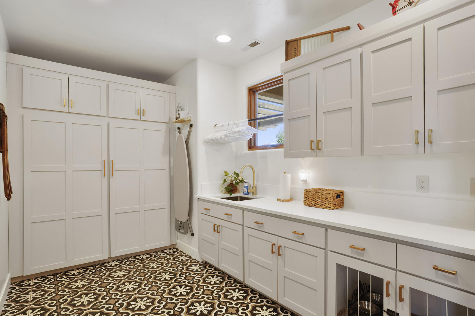 1 E Basalt CIR, Santa Clara, photo 24 of 51