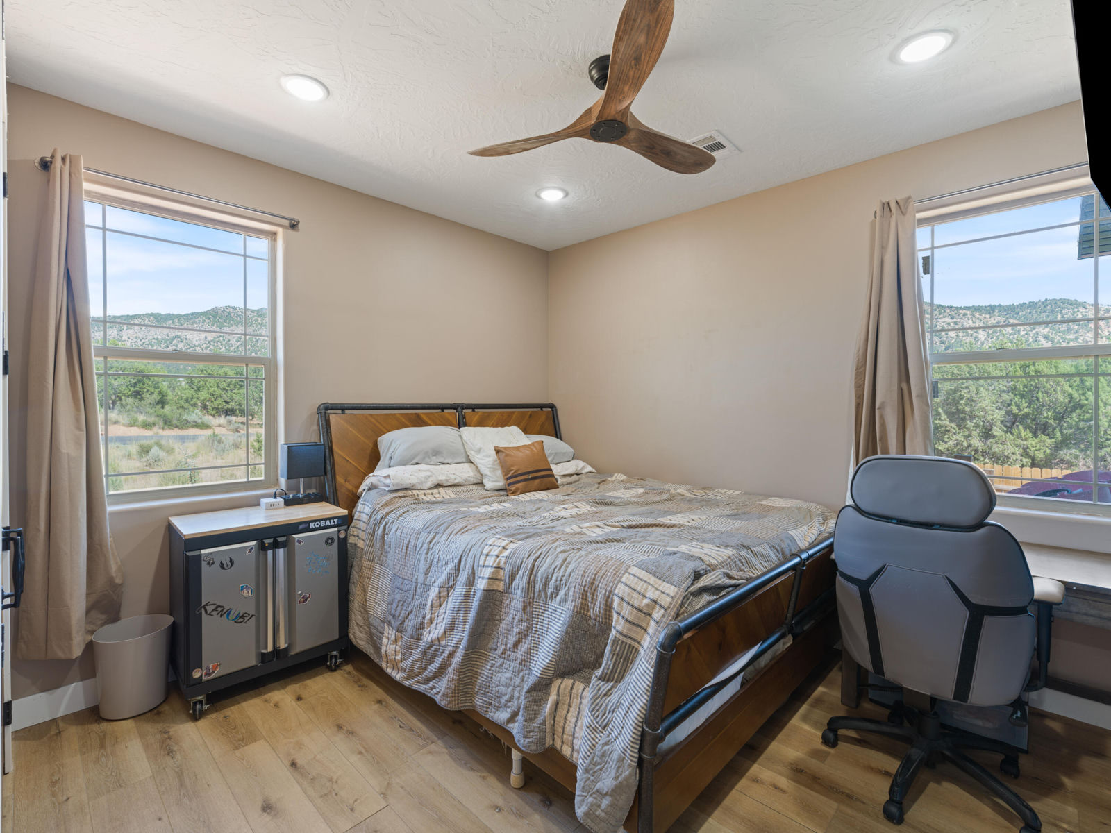 3014 E Badger Way, New Harmony, photo 31 of 38