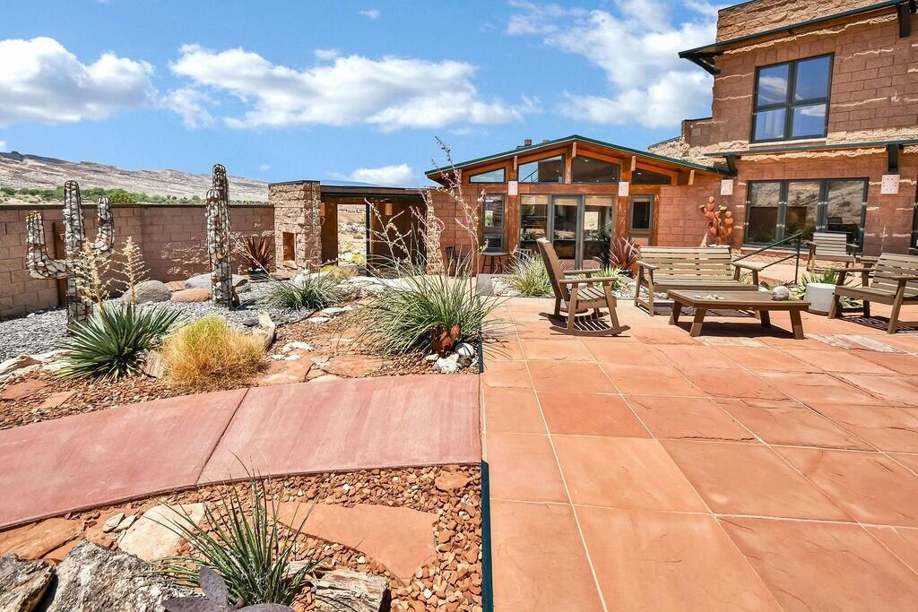 3995 S Desert Grave RD, Torrey, photo 7 of 95