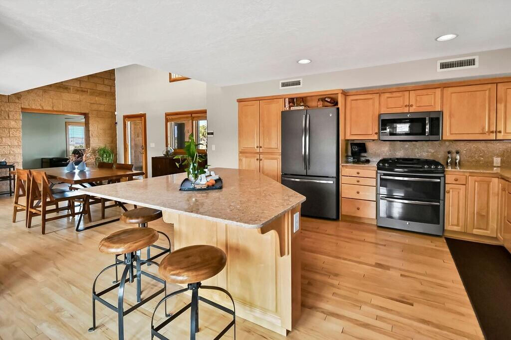 3995 S Desert Grave RD, Torrey, photo 14 of 95