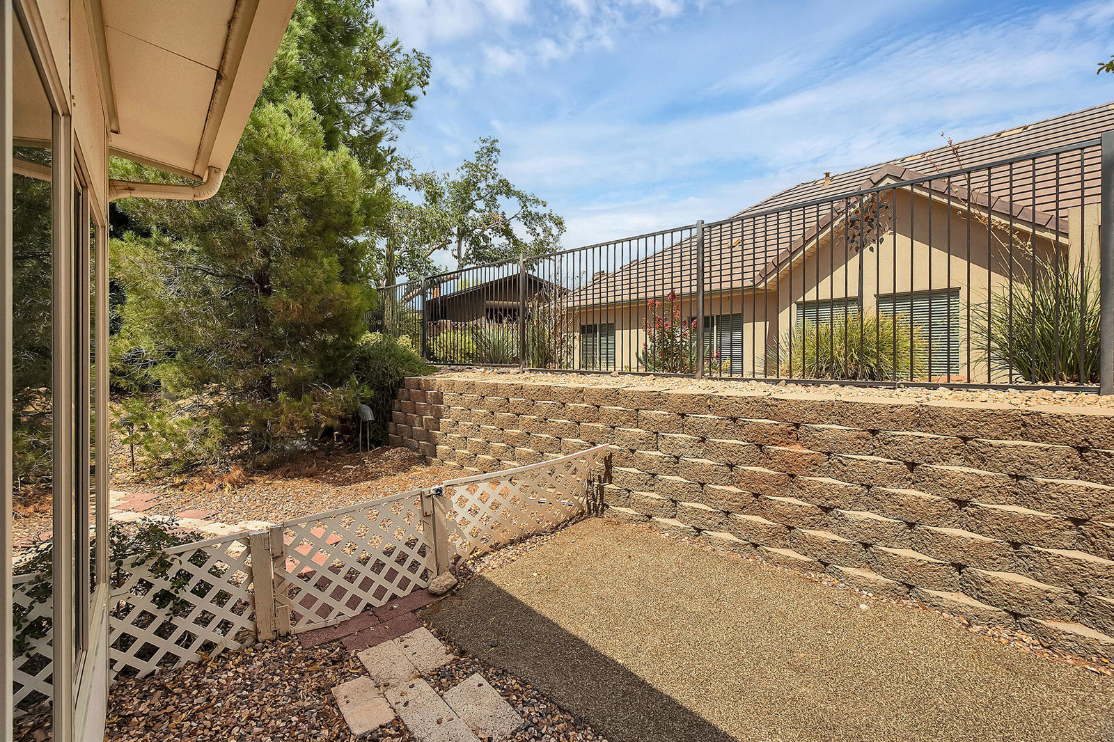 2789 S Tonaquint DR, St George, photo 42 of 45