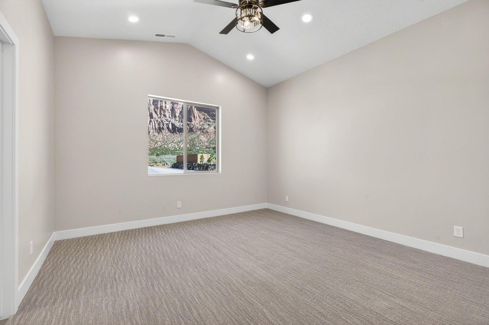 1193 W Kokopelli Street, Hildale, photo 18 of 72