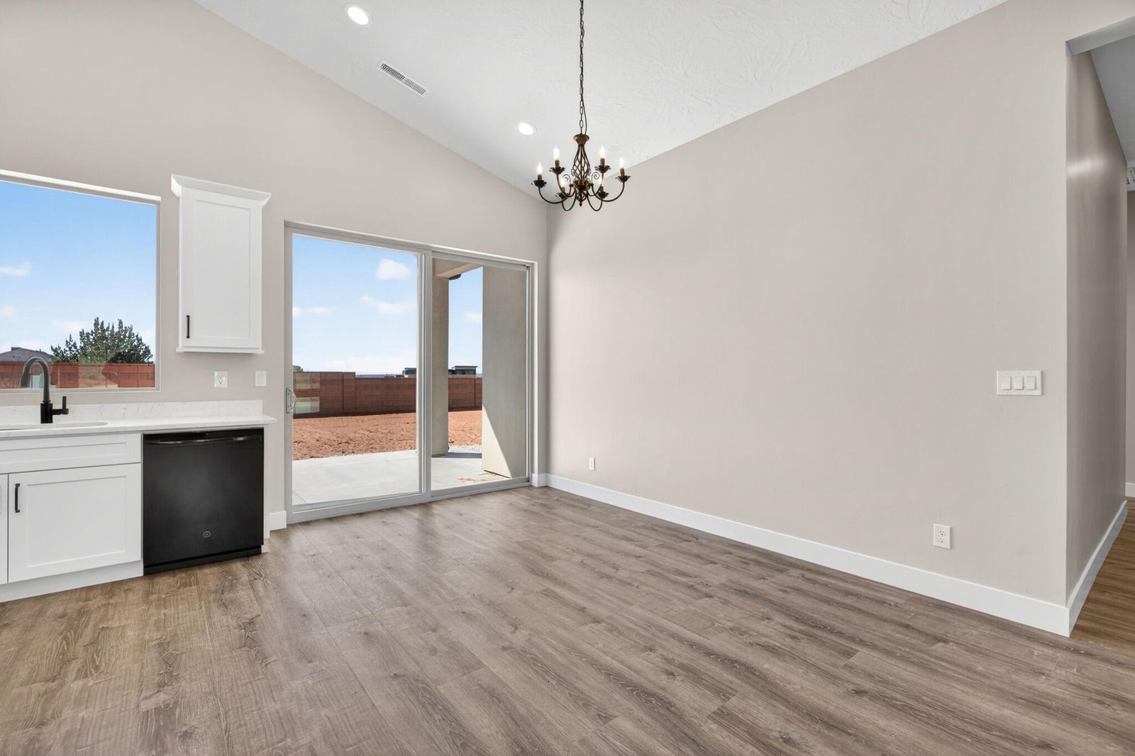 1193 W Kokopelli Street, Hildale, photo 13 of 72