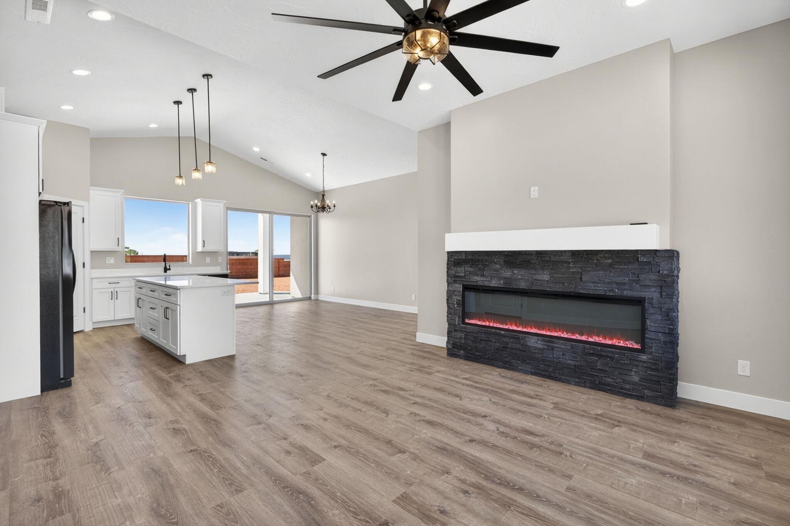 1193 W Kokopelli Street, Hildale, photo 14 of 72