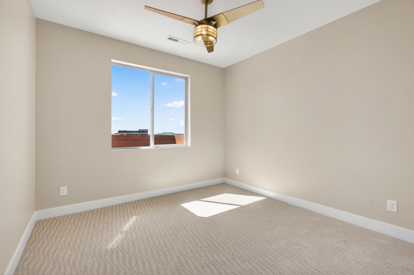 1223 W Kokopelli Street, Hildale, photo 34 of 70