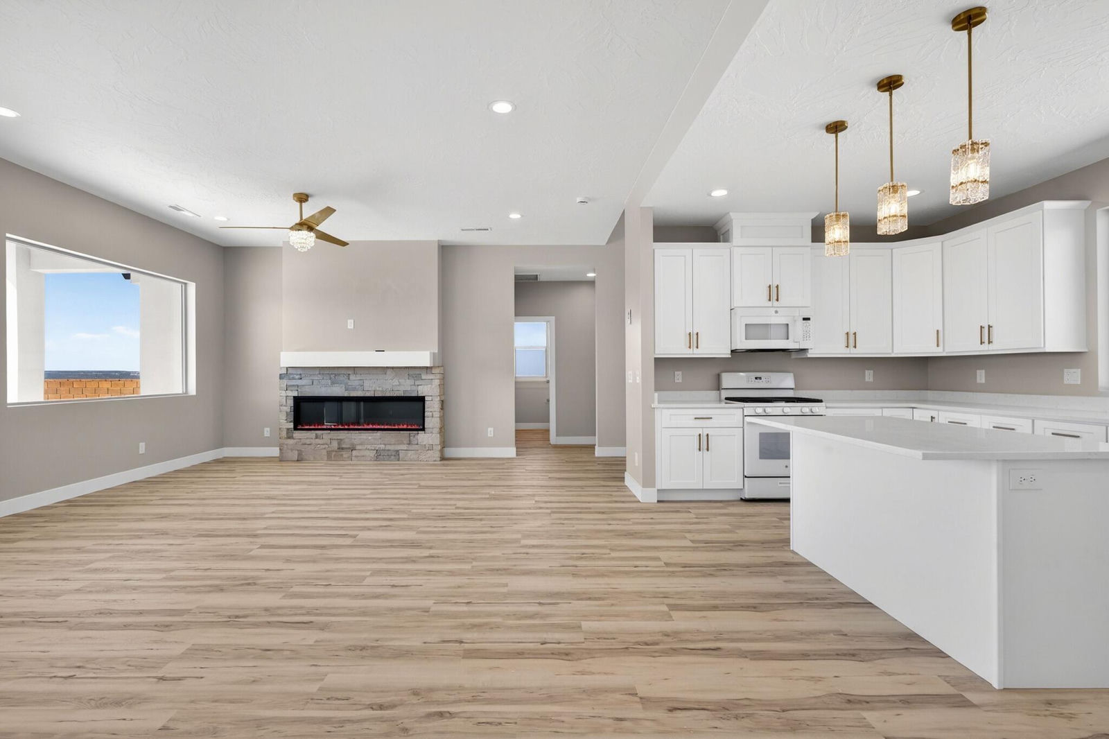 1223 W Kokopelli Street, Hildale, photo 13 of 70