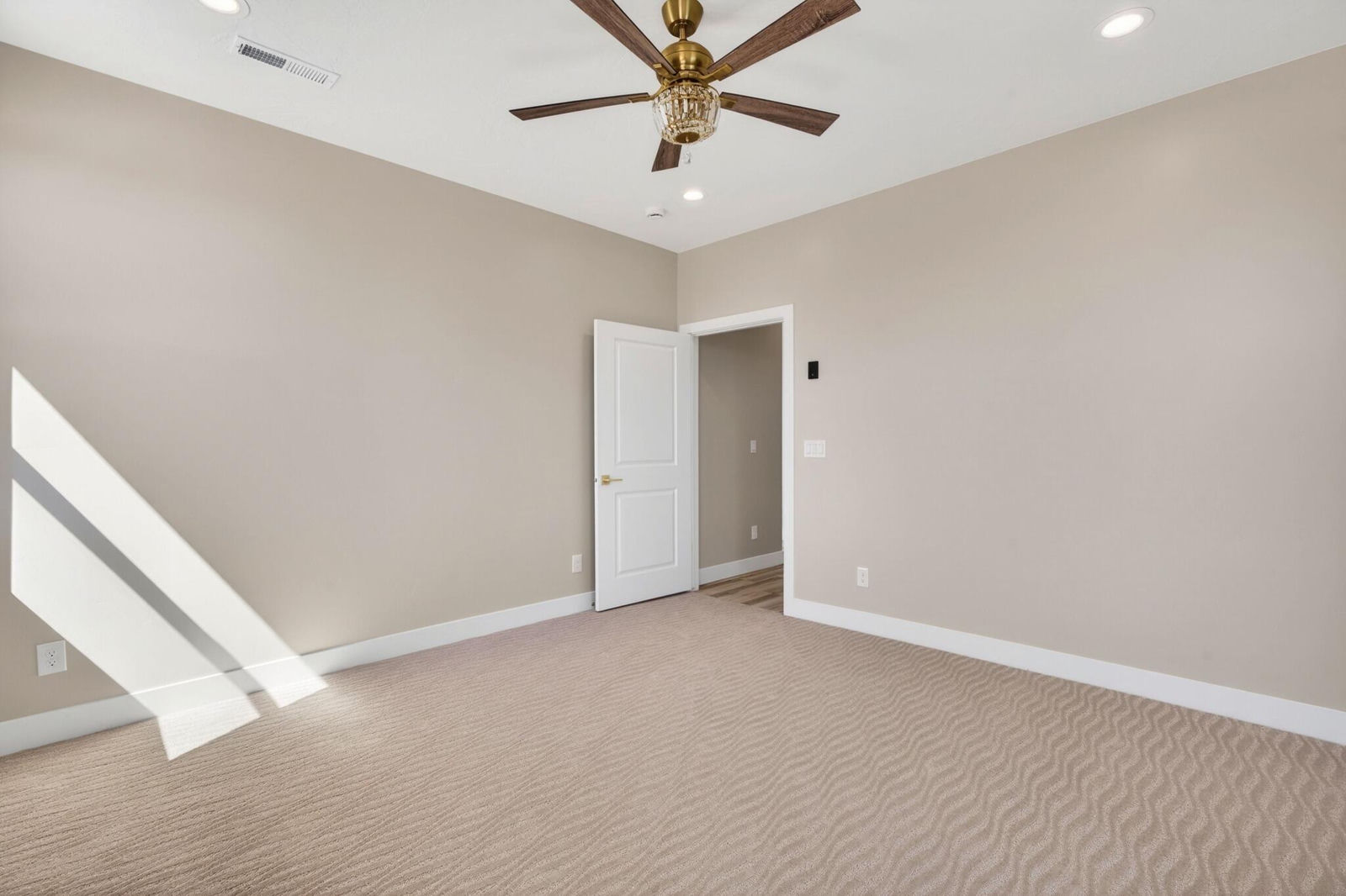 1223 W Kokopelli Street, Hildale, photo 22 of 70