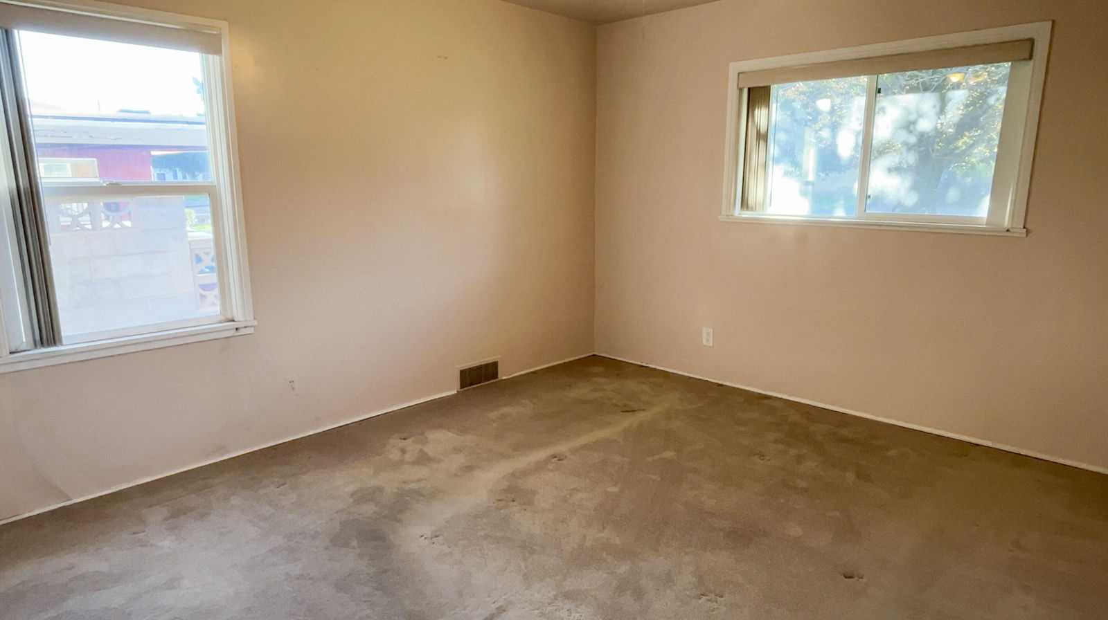 308 S Dewey Ave, Cedar City, photo 27 of 65