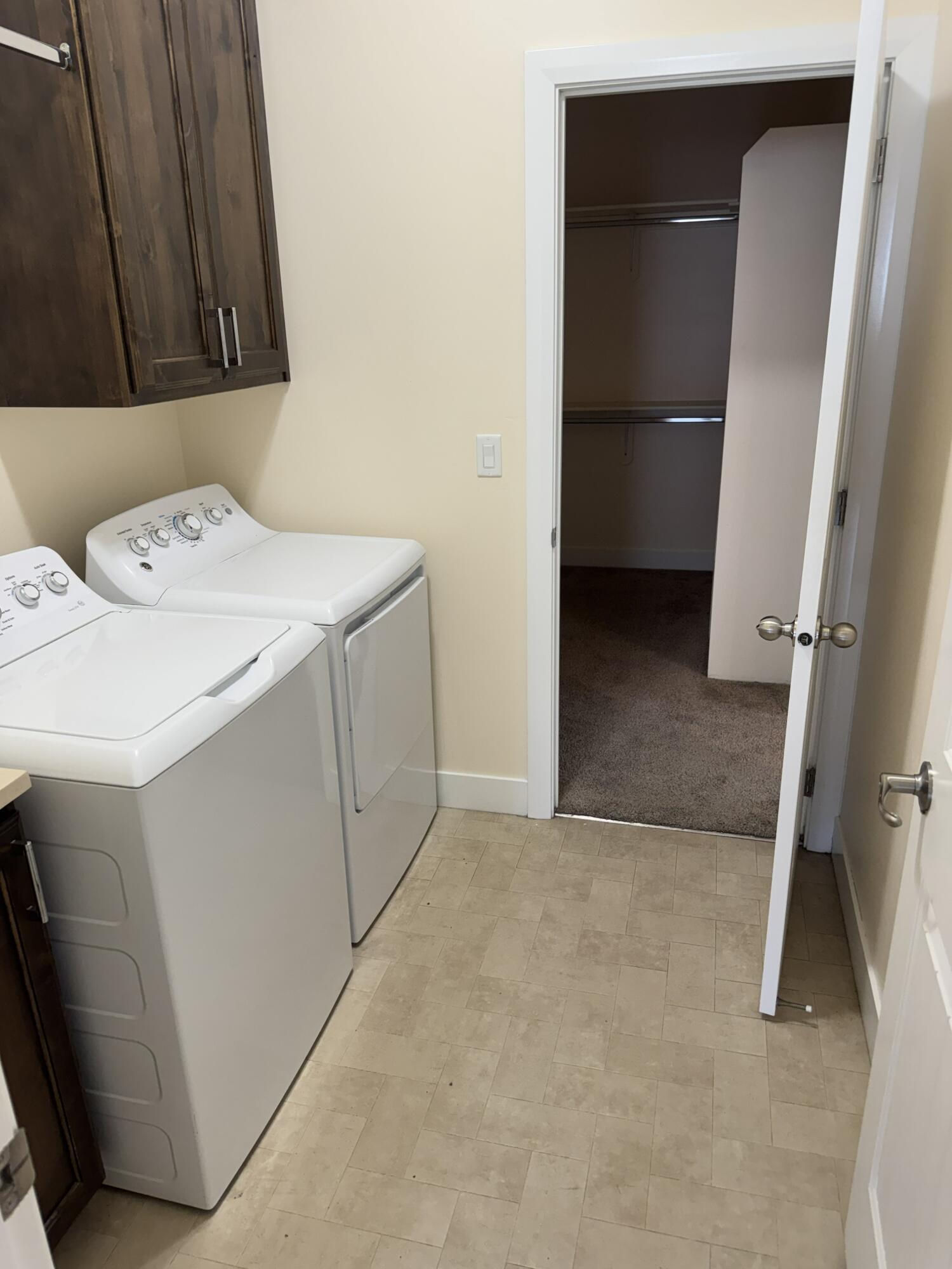 166 N 2875 W, Cedar City, photo 6 of 16