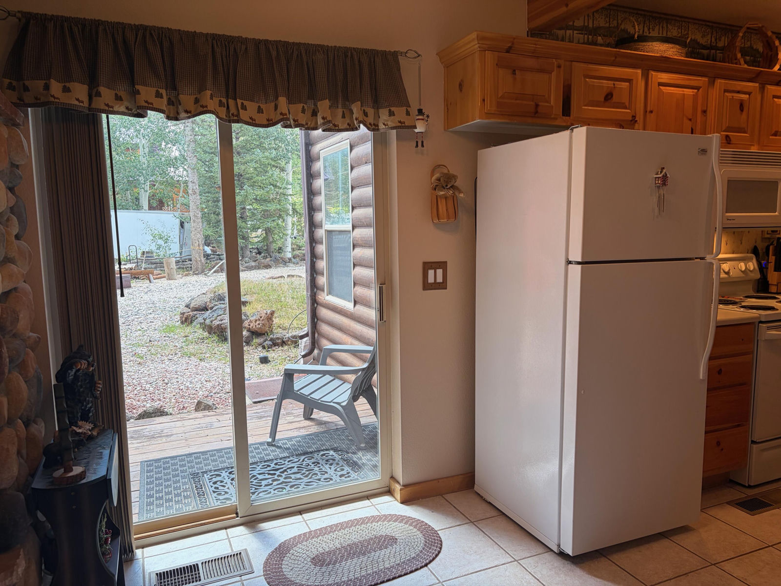 695 E Movie Ranch RD, 1, Duck Creek Village, photo 12 of 35
