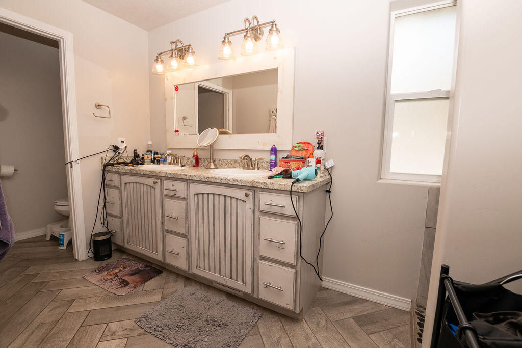 490 N 1000 E, Beaver, photo 18 of 46