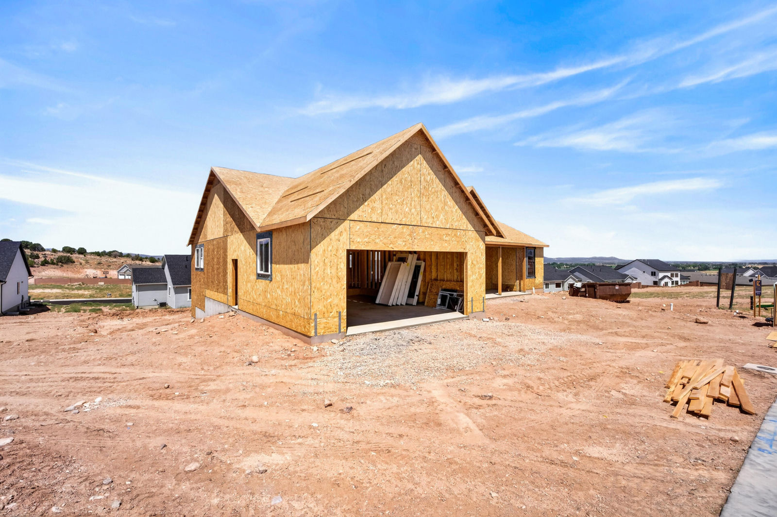 612 S Renze Adams ST, Cedar City, photo 3 of 84