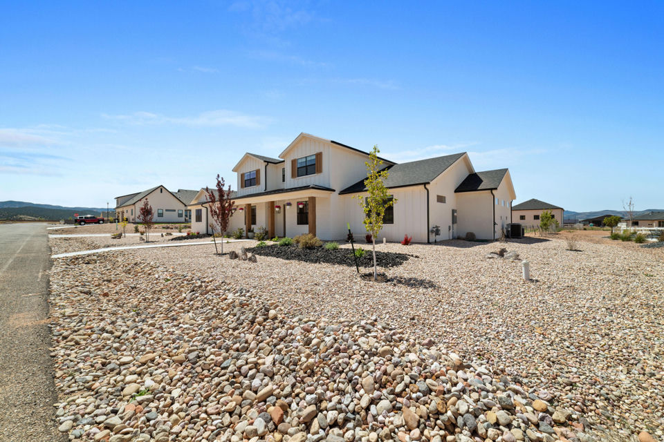 1772 S 4150 W, Cedar City, photo 3
