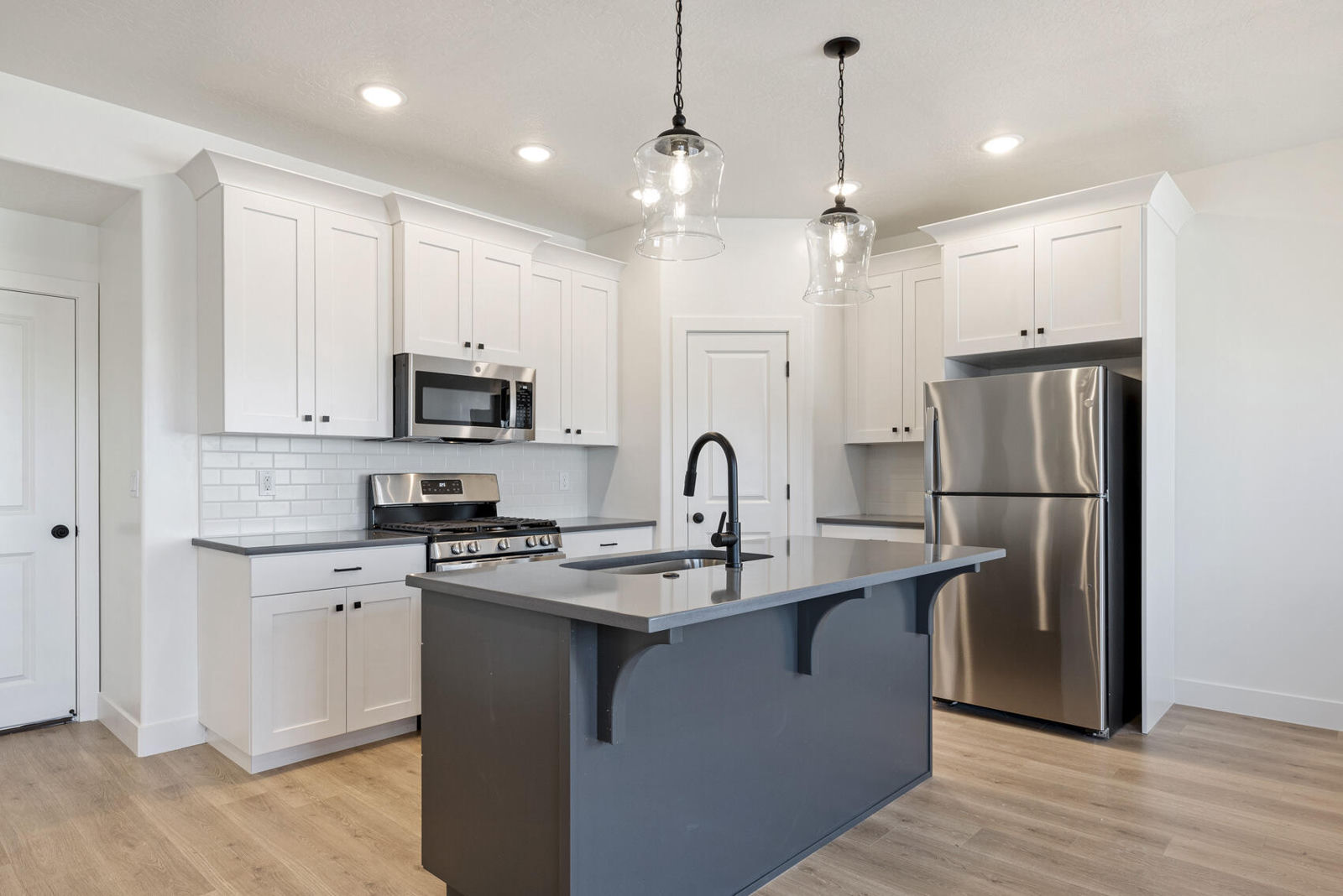 4283 W HWY 56 #3, Cedar City, photo 7 of 40