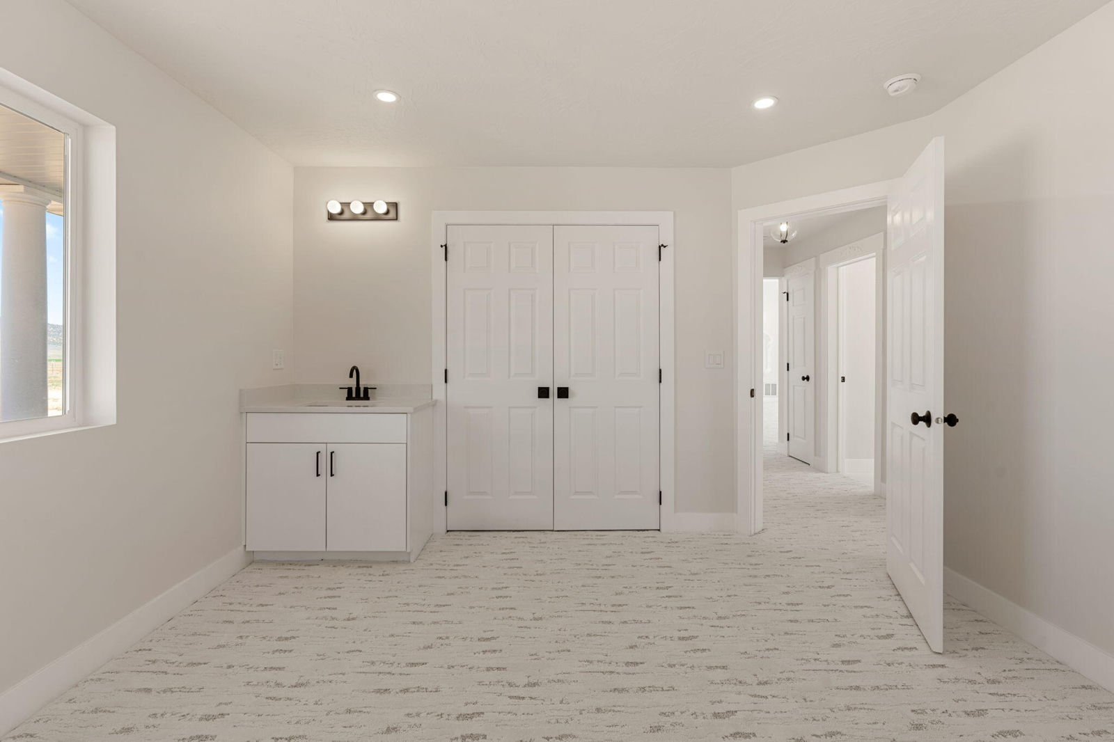 103 N 3700 W, Parowan, photo 15 of 35