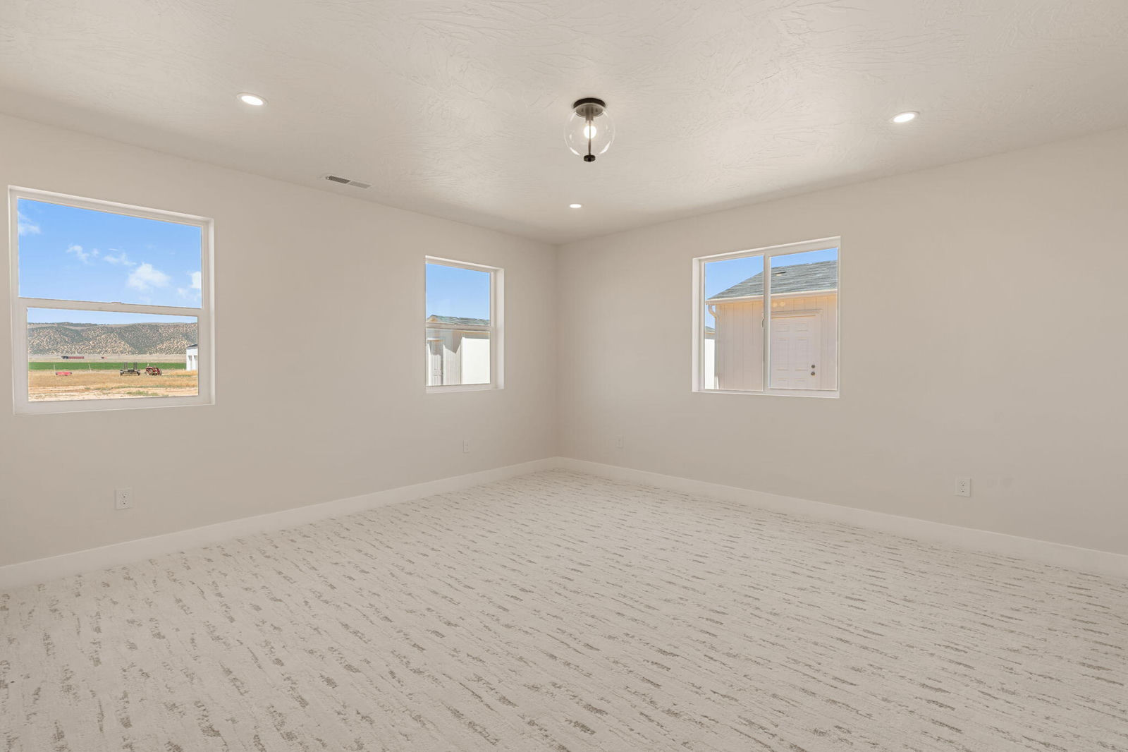 103 N 3700 W, Parowan, photo 21 of 35