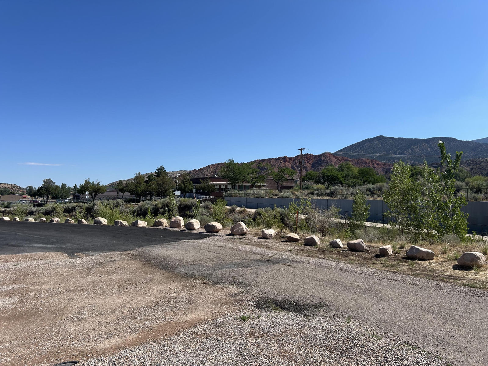 240 N 100 E, Cedar City, photo 8 of 15