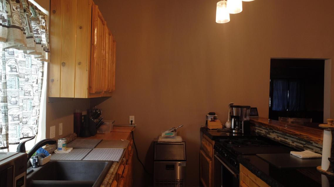 14846 W Choke Cherry RD, Beryl, photo 11 of 56