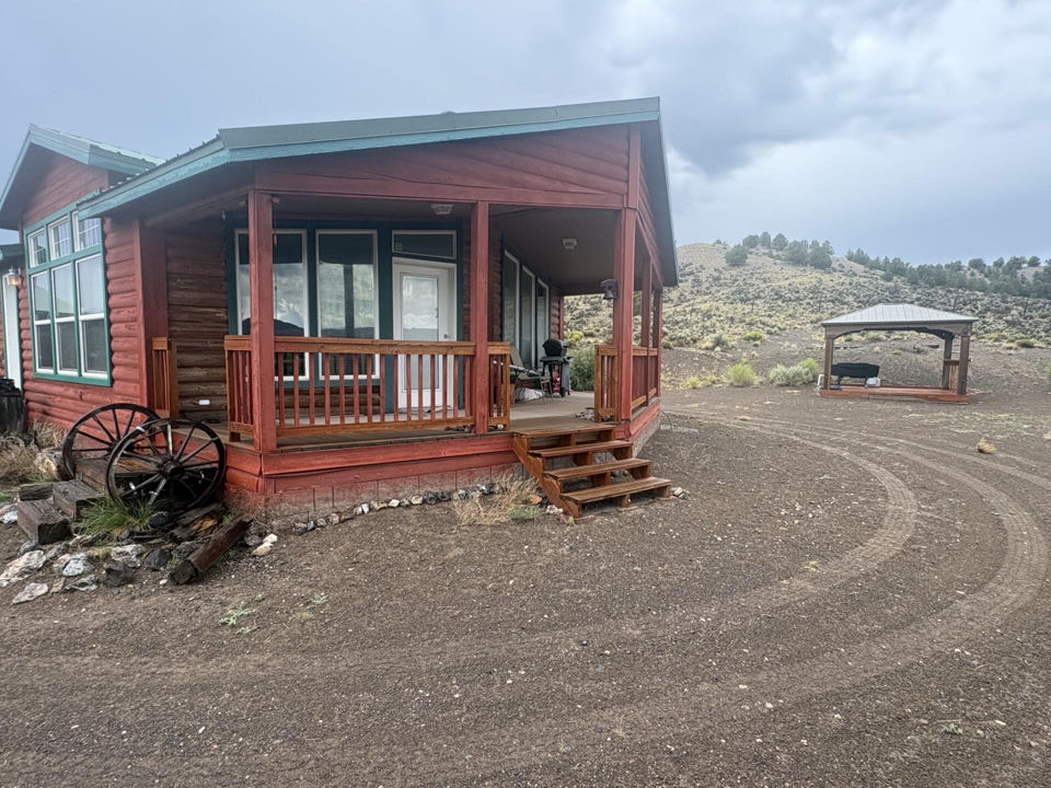 1755 S 2200 E, Panguitch