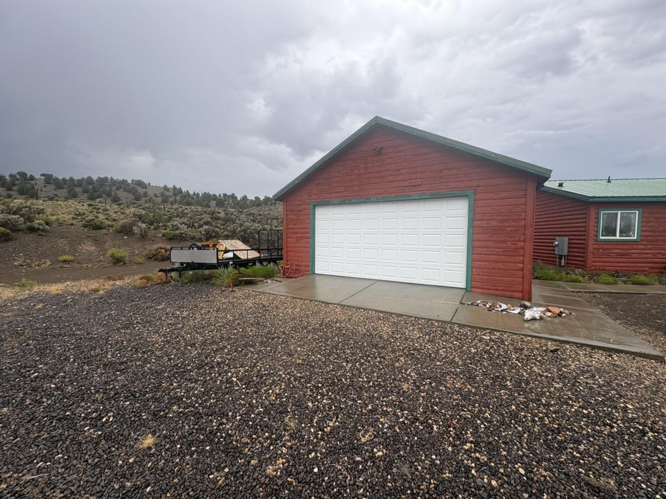 1755 S 2200 E, Panguitch, photo 2