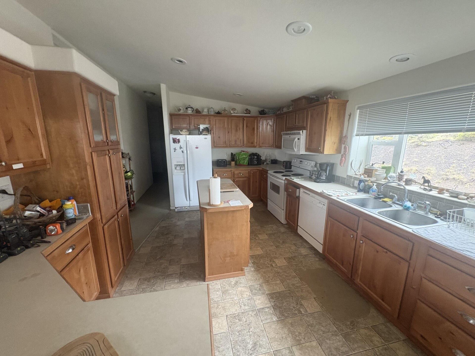 1755 S 2200 E, Panguitch, photo 10 of 28