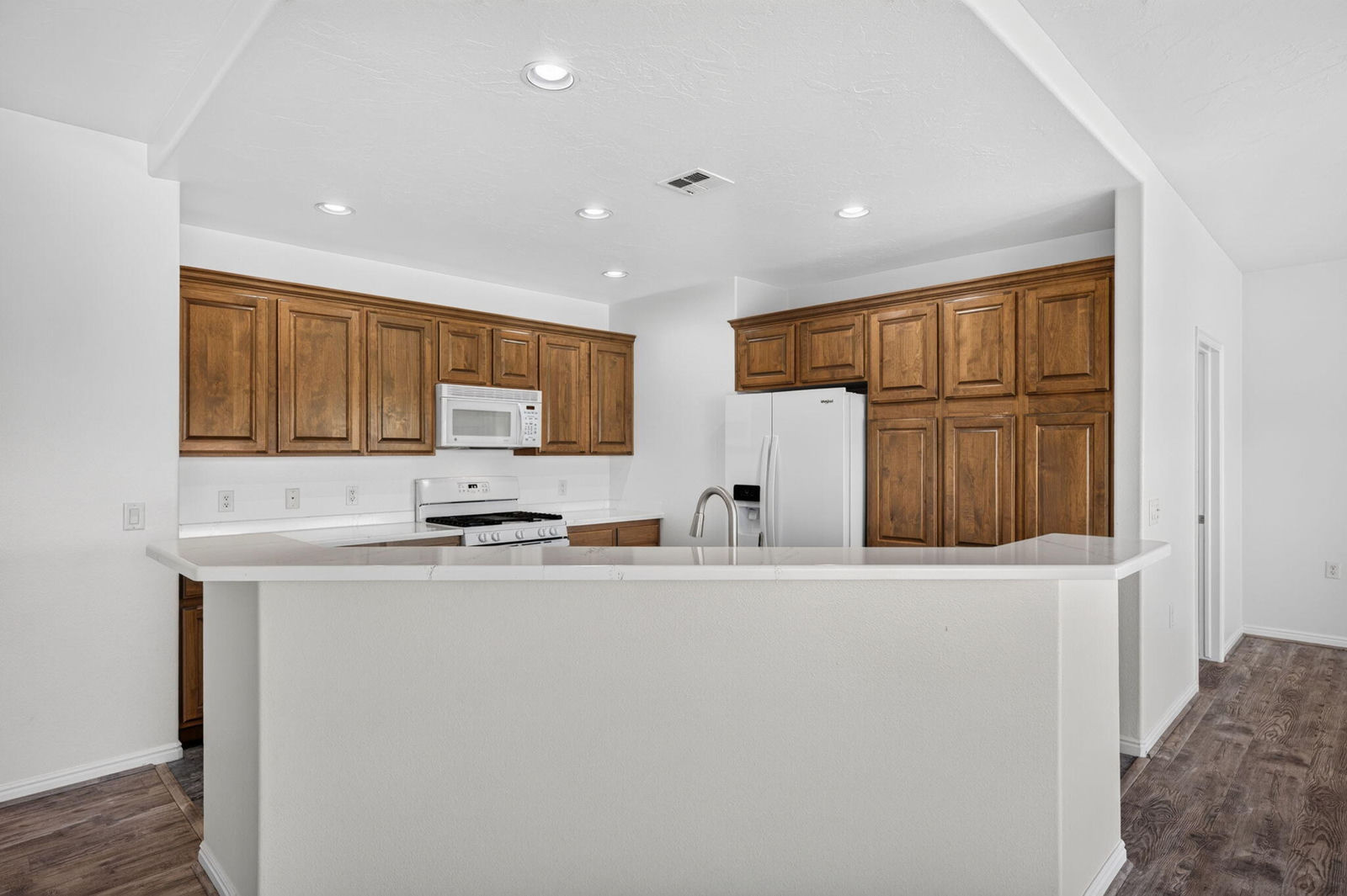4779 Ironwood DR, St George, photo 9 of 43