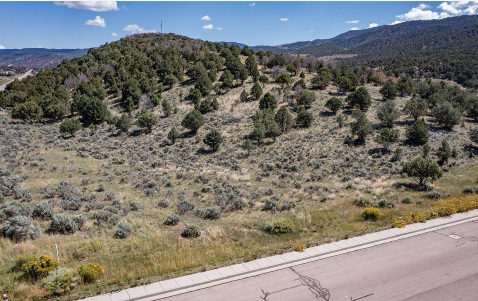 701 S Heritage Hills DR, Parowan, photo 3