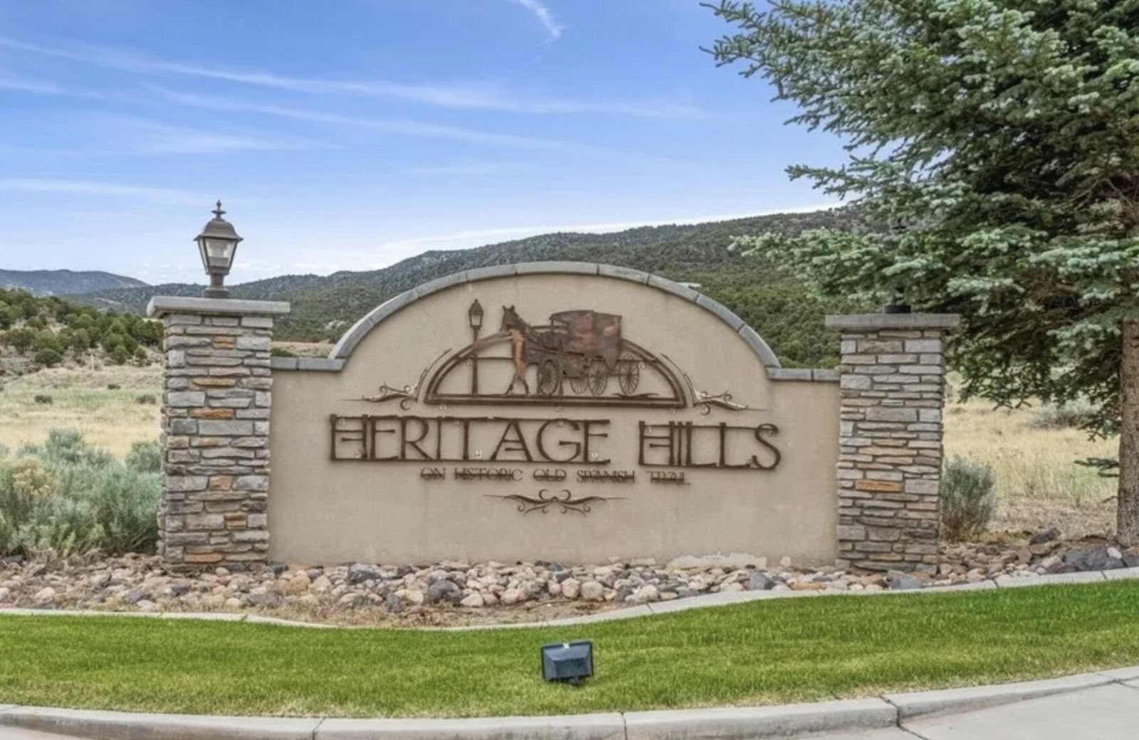 701 S Heritage Hills DR, Parowan, photo 4 of 6