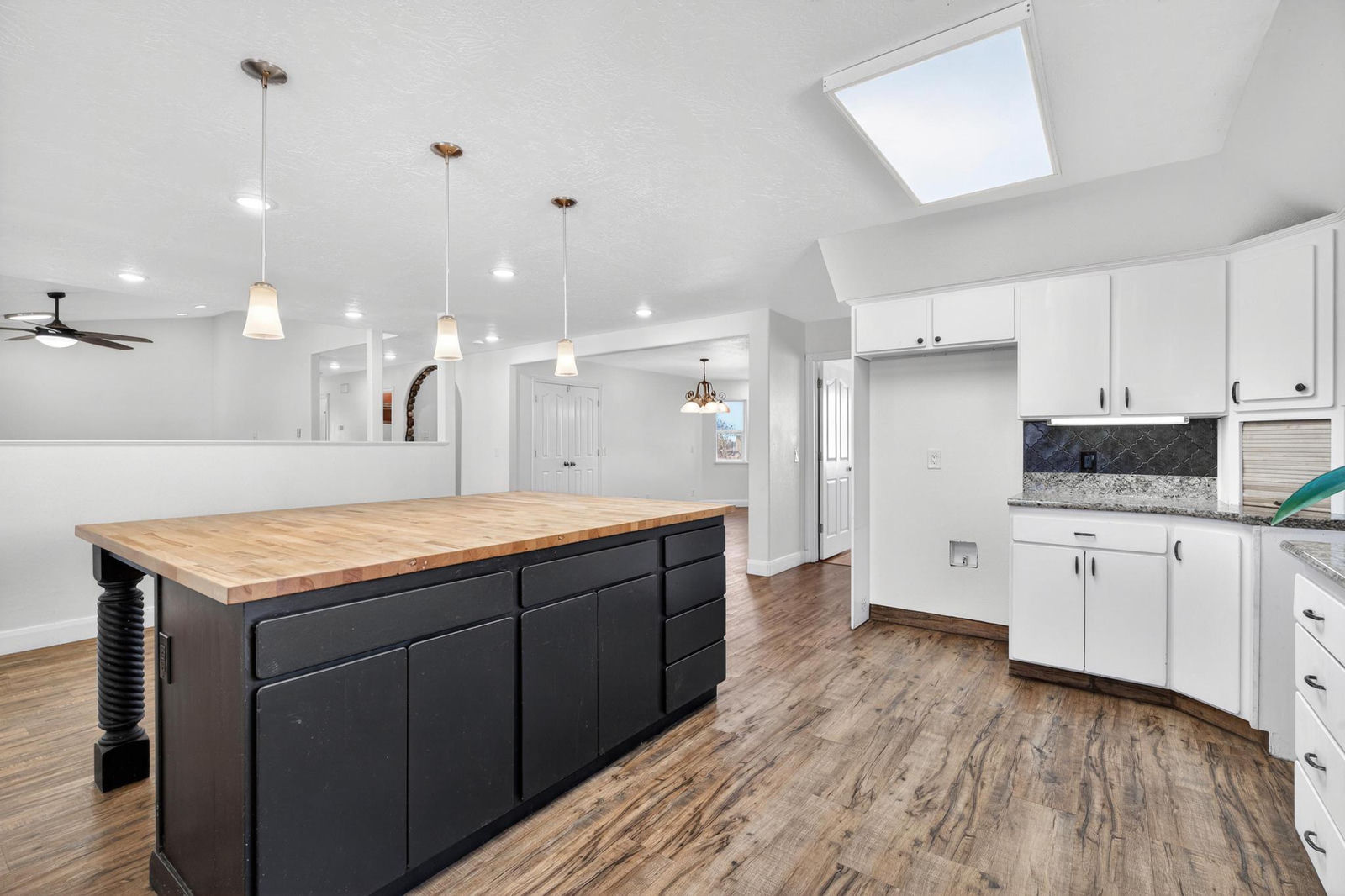 640 N Juniper ST, Hildale, photo 12 of 90